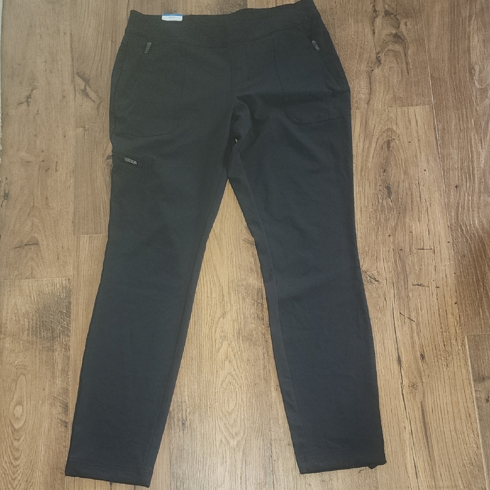 Columbia Women's Black Straight Leg Pants Size 10